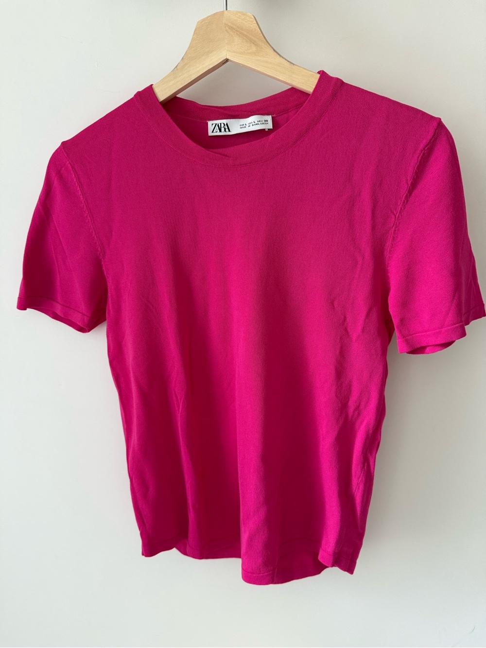 Zara Hot Pink Crewneck Short Sleeve Tee